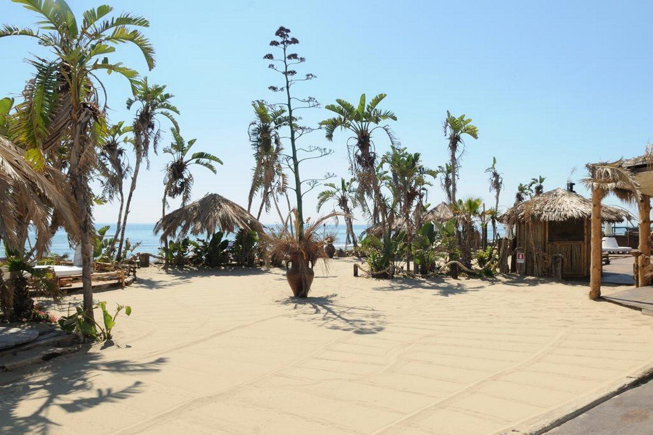 ヴィラッジオ アルベルゴ インテルナツィオナーレ ラ プラーヤ カターニア エクステリア 写真